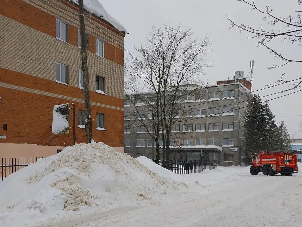 В Киржачском районе эвакуировали студентов двух колледжей из-за сообщений о заложенной бомбе