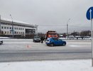 На Октябрьском проспекте во Владимире произошло ДТП с участием снегоуборочной техники