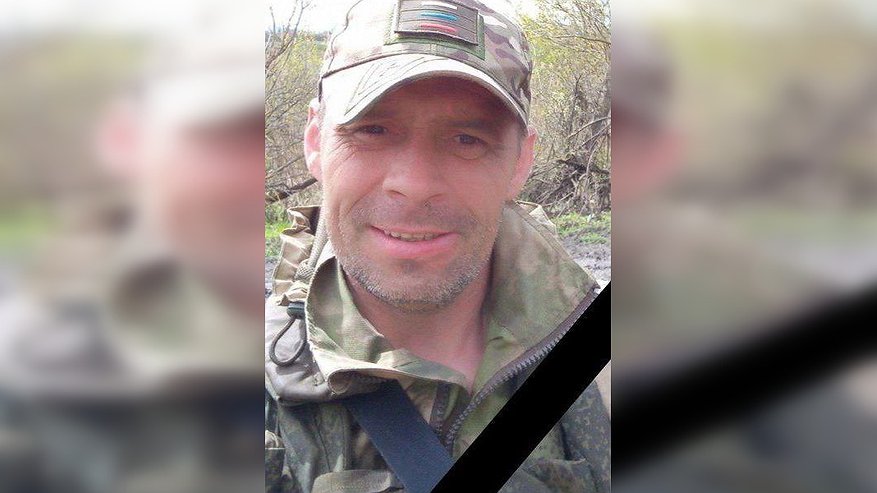 Главная картинка новости: В Камешковском районе простились с погибшим на СВО мобилизованным