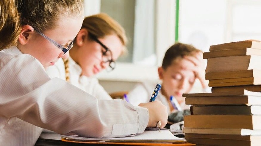 Главная картинка новости: В 2024 году во Владимирской области отремонтируют 13 школ