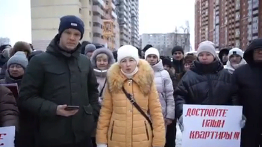 Главная картинка новости: Дольщики дома на улице Северной записали уже второе обращение президенту Путину