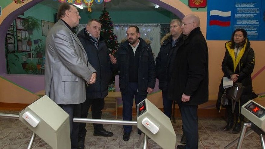 Главная картинка новости: После трагедии в Брянске начали проверять владимирские школы