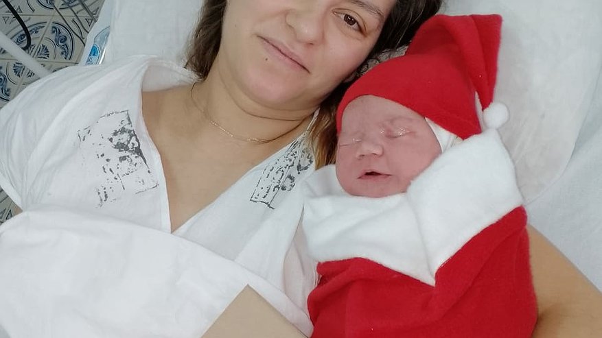 Главная картинка новости: В роддоме №2 первый ребенок Нового года родился настоящим богатырем