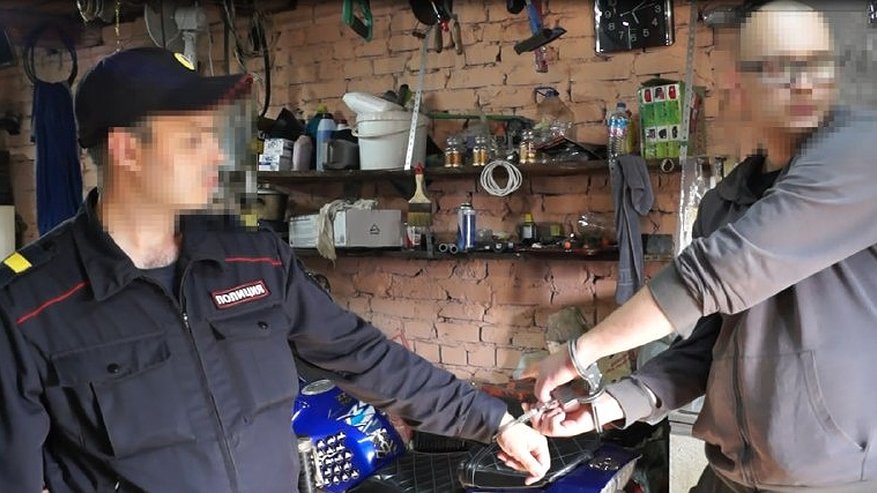 Главная картинка новости: Жительница Гороховецкого района обнаружила труп любимого человека: парня убили молотком и топором