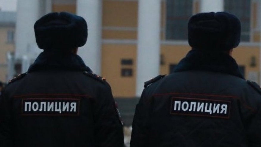 Главная картинка новости: "Садоводы" во Владимирской области маскировали запрещенные вещества под корм для собак