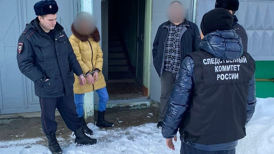 Главная картинка новости: Во Владимирской области женщину обвинили в убийстве сожителя
