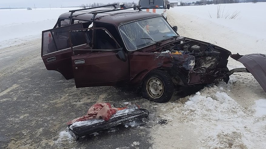 Главная картинка новости: Под Ковровом столкнулись два автомобиля: есть пострадавший