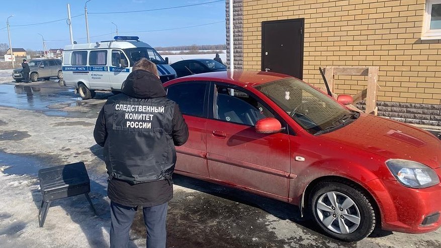 Главная картинка новости: Следком начал проверку по факту смерти мужчины в Сновицах