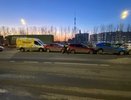 На Пекинке произошло массовое ДТП с шестью автомобилями