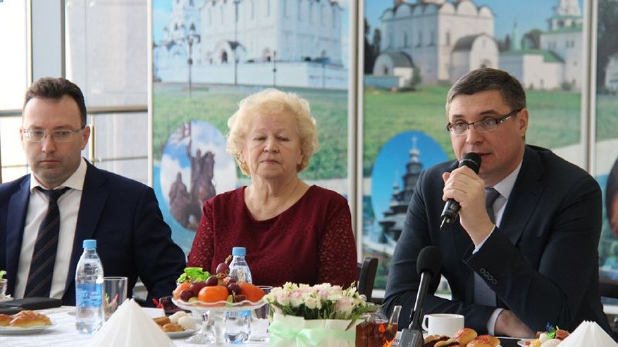 Главная картинка новости: Владимирская область будет помогать еще одному полку в зоне СВО