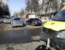 Во Владимире легковушка столкнулась с автомобилем скорой помощи