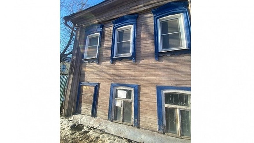 Главная картинка новости: 19 человек 10 лет жили в подлежащем сносу доме в центре Владимира