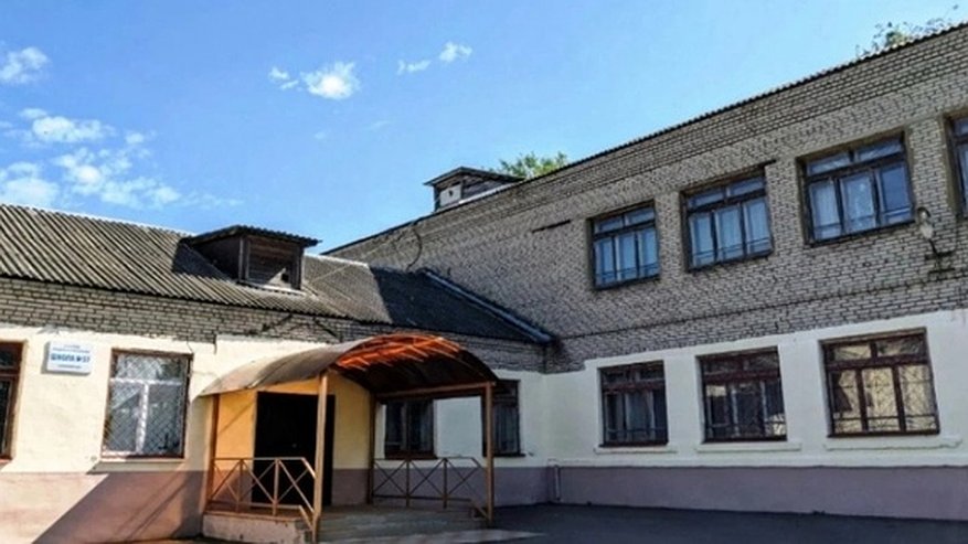 Главная картинка новости: Бастрыкин дал указание возбудить уголовное дело о закрытии школы в посёлке