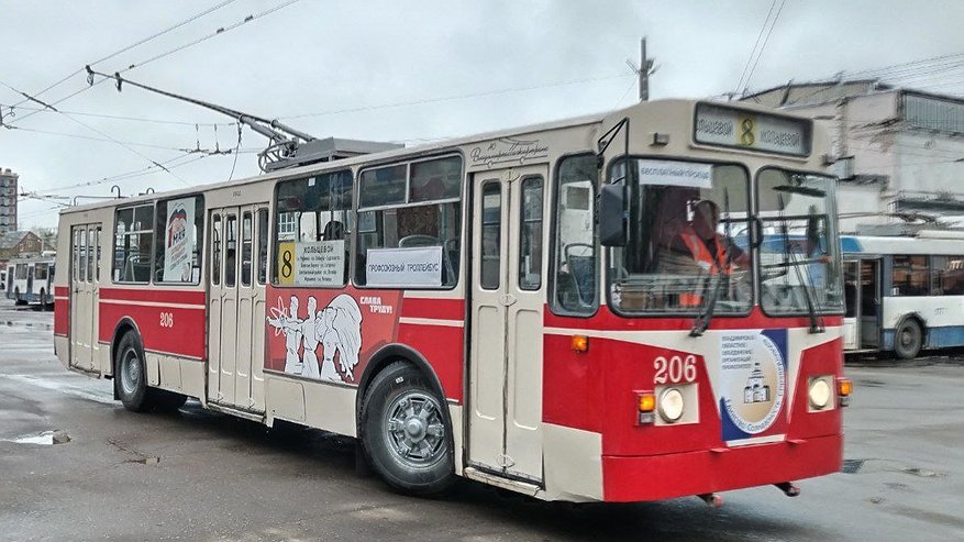 Главная картинка новости: По Владимиру будет ездить бесплатный троллейбус №8