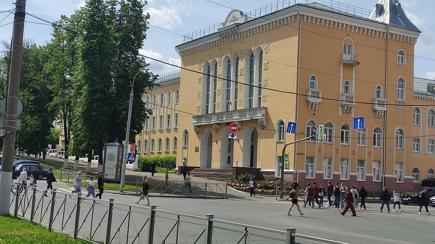Главная картинка новости: Метеорологи назвали дату, когда к нам вернется тепло: составлен новый прогноз