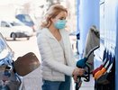 Не заправляйте этим топливом автомобиль, в нем много серы: в Роскачестве назвали АЗС с некачественным бензином