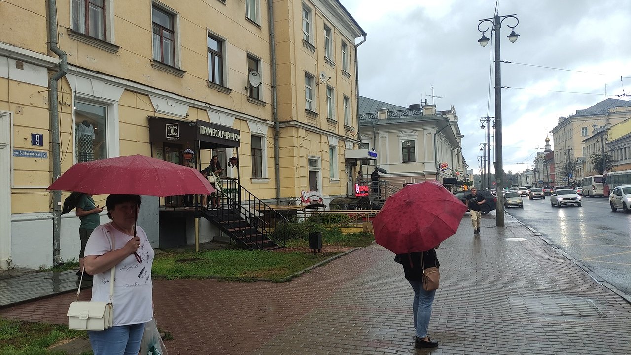 Главная картинка новости: Июль встретит нас сильными дождями: прогноз погоды на начало второго месяца лета