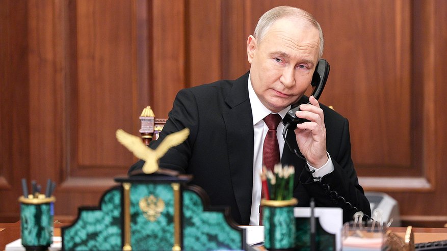 Владимир Путин изменил судьбу пенсионеров: подпишут указ для работающих и неработающих