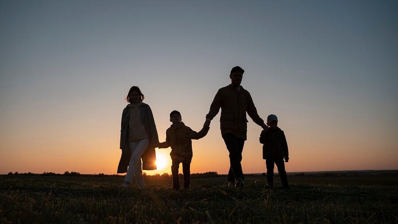 Главная картинка новости: Социальную поддержку окажут еще большему количеству многодетных семей