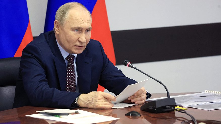 Главная картинка новости: Путин нарушил табу и озвучил то, что должно было остаться тайной, считает эксперт Хазин