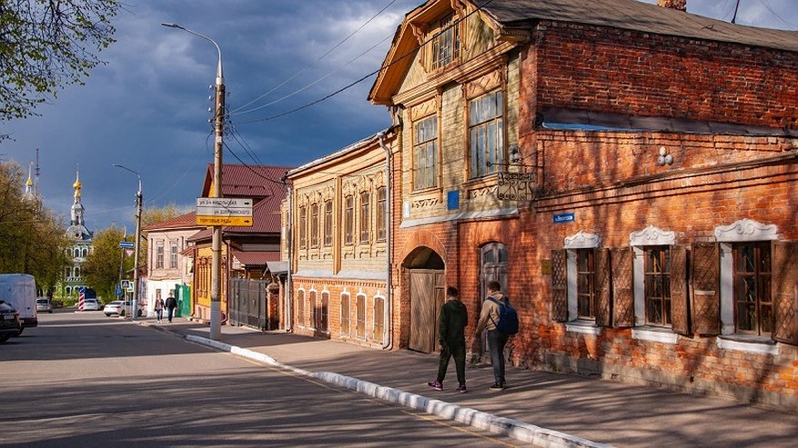 Главная картинка новости: Экономист раскрыл, что сейчас нельзя делать с деньгами: "Иначе сильно пожалеете"