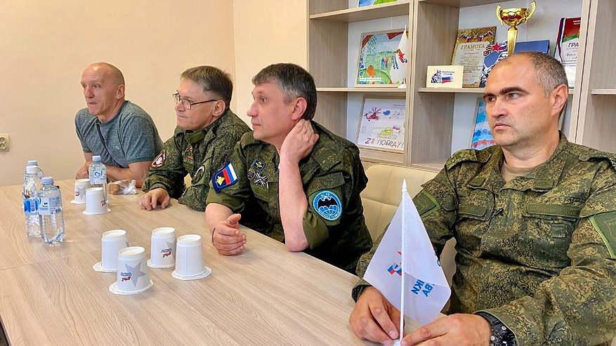 Главная картинка новости: Ветеранов СВО вызвали на «Мужской разговор»