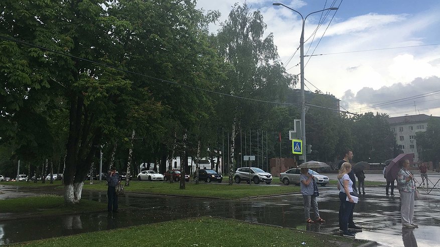 Главная картинка новости: Уже в ближайшие часы ожидается гроза: подробный прогноз на сегодня