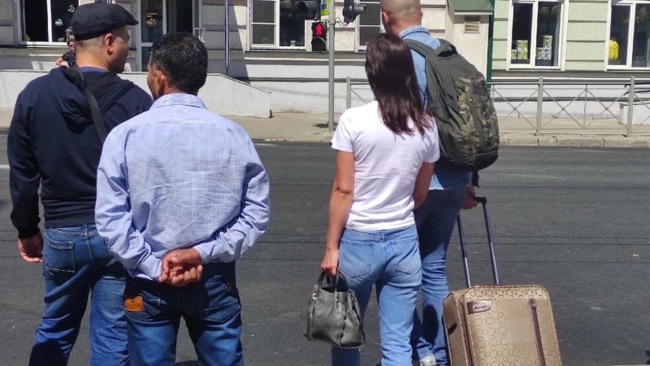 Главная картинка новости: Жителям России хотят вручить трехлетние сертификаты на бесплатный отдых