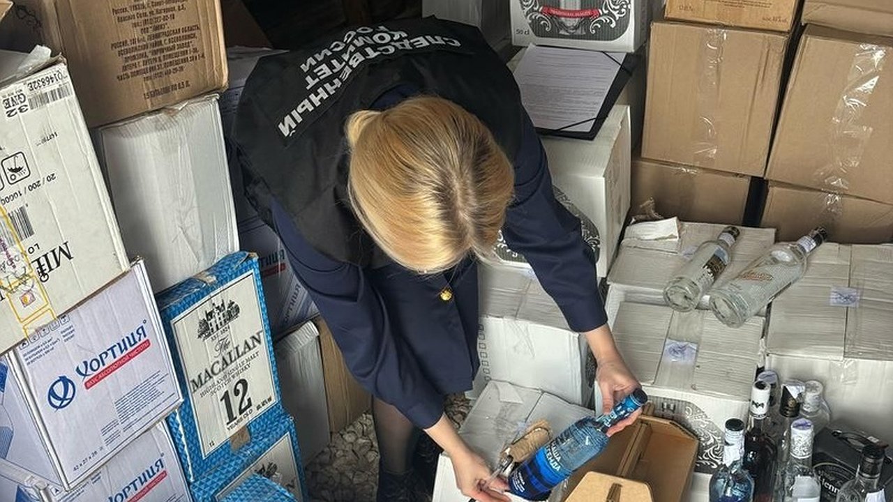 Главная картинка новости: За продажу контрафакта житель Киржача получил крупный штраф