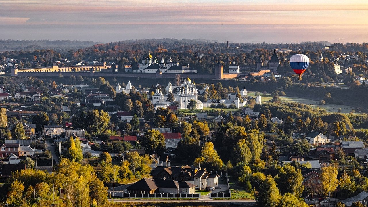 Главная картинка новости: Владимирскую молодежь приглашают стать волонтёрами на праздновании 1 000-летия Суздаля
