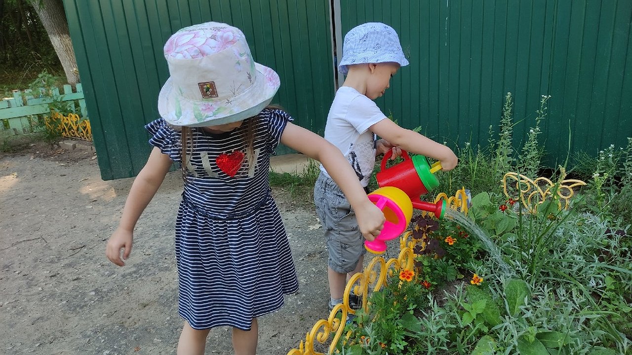 Главная картинка новости: В области единое пособие получают родители 95 000 детей и около 2 000 беременных