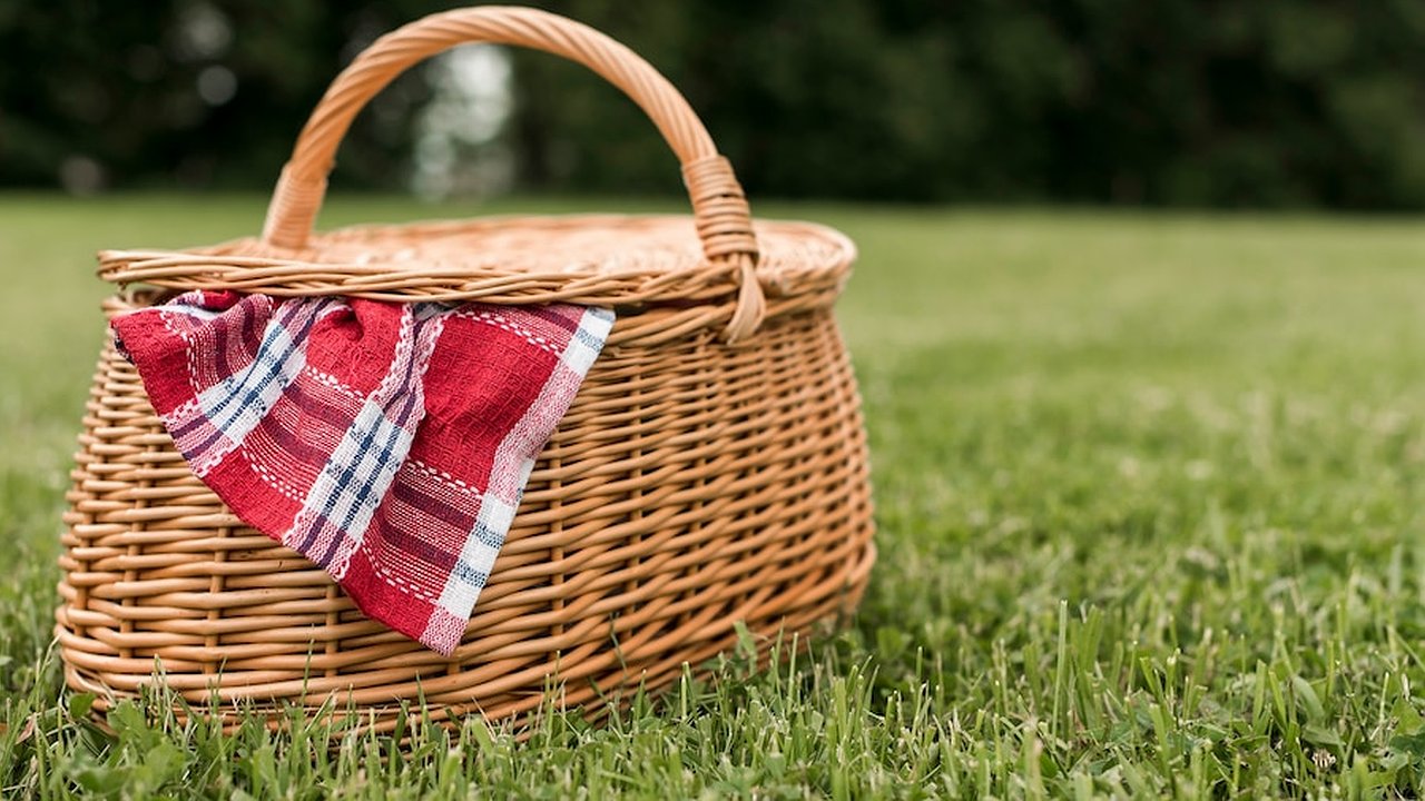 Главная картинка новости: В Мелехово близится завершение благоустройства парка «30 лет Победы»