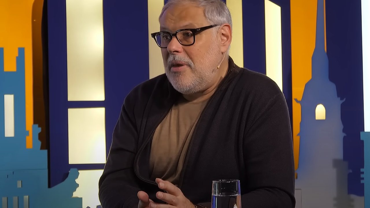 Главная картинка новости: "Владимир Путин поменял свой генеральный план на 180 градусов": о чем сообщает экономист Михаил Хазин