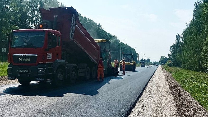 Главная картинка новости: Сейчас во Владимире сезон дорожных работ