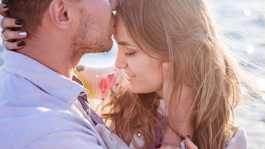 Главная картинка новости: "Они созданы друг для друга": 12 лучших зодиакальных пар по мнению астрологов