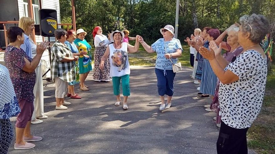 Главная картинка новости: Все больше пенсионеров Селивановского района включается в проект «Источник жизни». Присоединяйтесь!