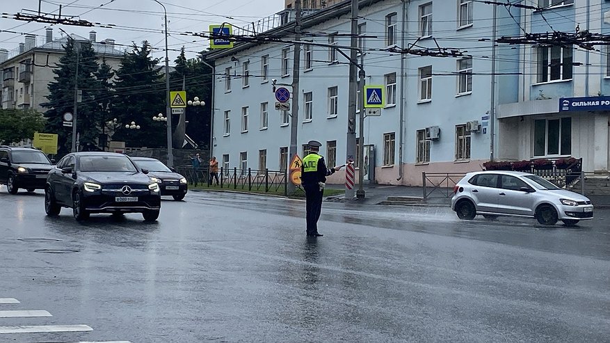 Главная картинка новости: Совсем скоро на нас обрушится сильный дождь: обновлен прогноз на ближайшие дни