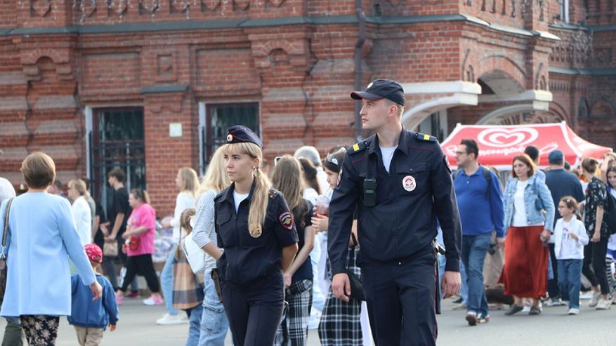 Главная картинка новости: День города прошел под неусыпным контролем правоохранителей