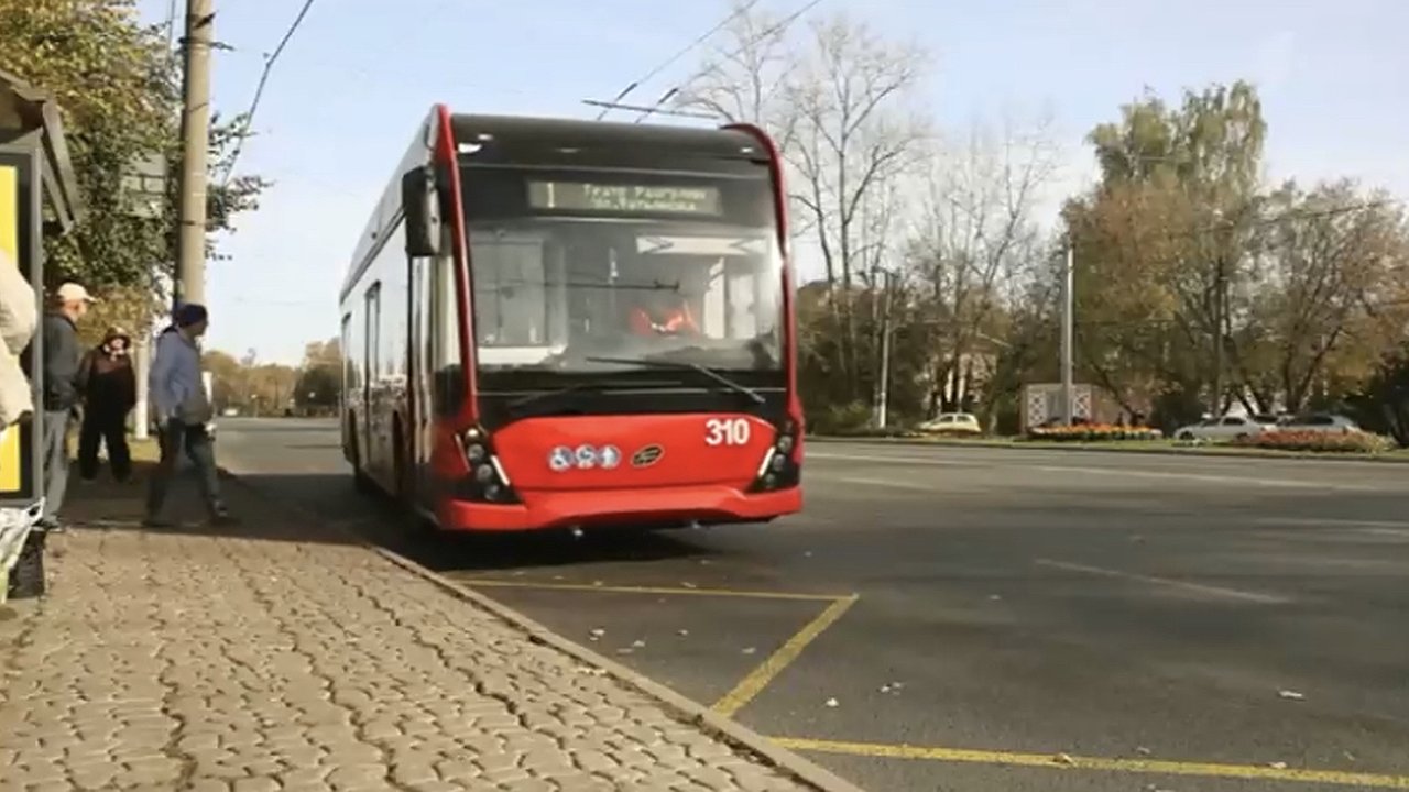 Главная картинка новости: Маршрут троллейбуса №1 во Владимире признан одним из самых живописных в России