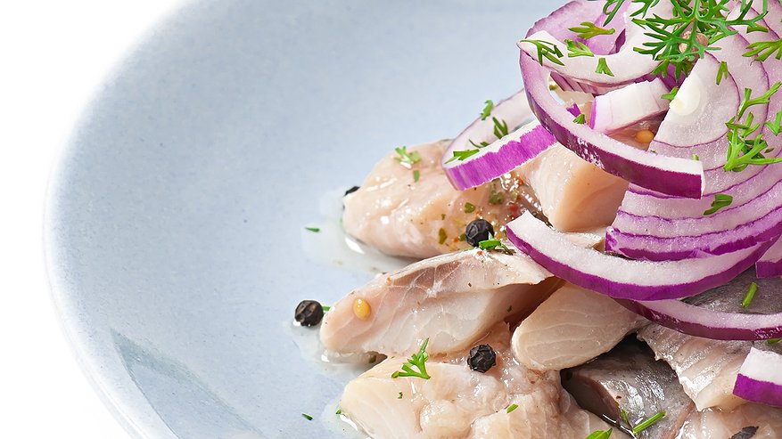 Главная картинка новости: Дешевый минтай будет вкуснее ресторанной форели: приготовьте по этому проверенному бабушкиному рецепту