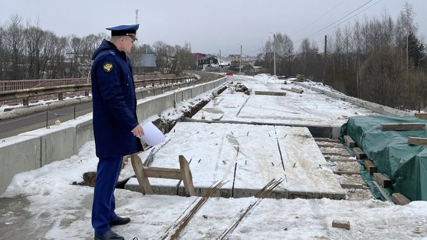 Главная картинка новости: В Киржачском районе затянулись сроки завершения ремонта мостового перехода