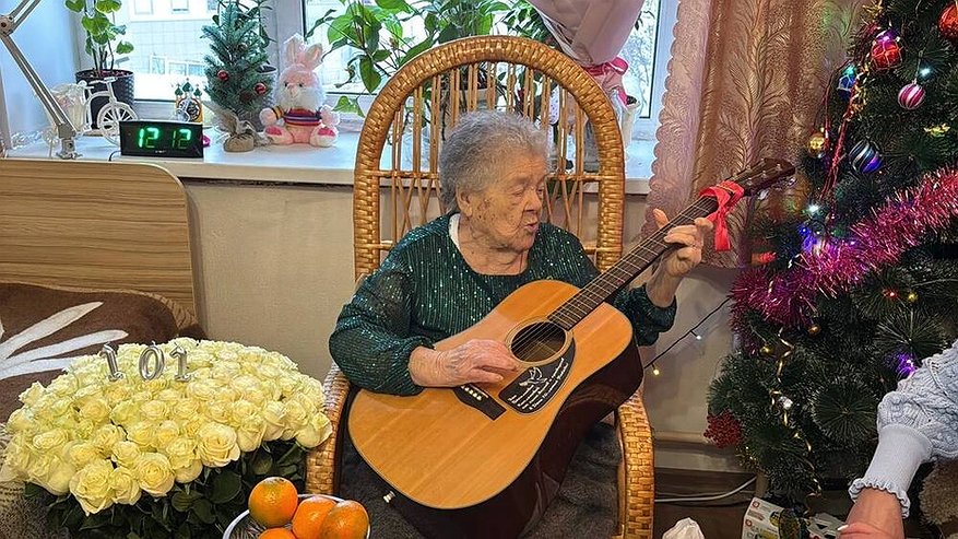 Главная картинка новости: Во Владимире свой 101-й день рождения отметил ветеран Великой Отечественной войны