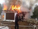 Во Владимирской области фельдшер спас многодетную семью из горящего дома