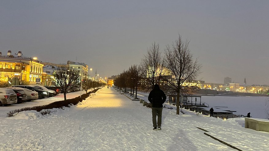 Главная картинка новости: Змея подарит невероятную удачу: этот знак в 2025 году будет купаться в любви и деньгах — Восточный гороскоп