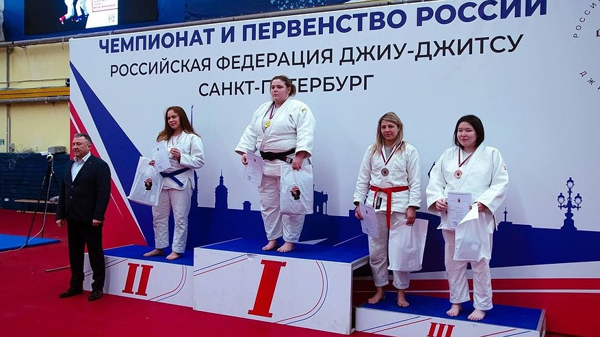 Главная картинка новости: Спортсменка из Коврова завоевала «золото» и «бронзу» на чемпионате России по джиу-джитсу
