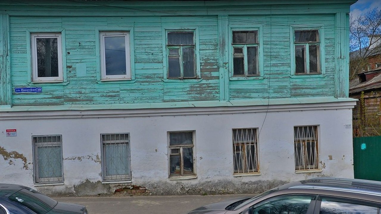 Главная картинка новости: Жительница Владимира через суд добилась увеличения компенсации за аварийную квартиру