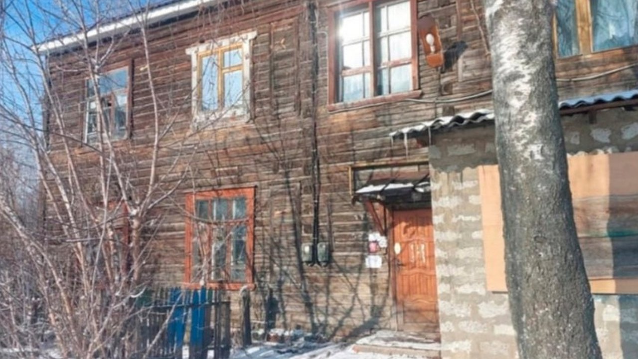 Главная картинка новости: Глава Следкома РФ поручил возбудить уголовное дело по аварийному дому в Коврове