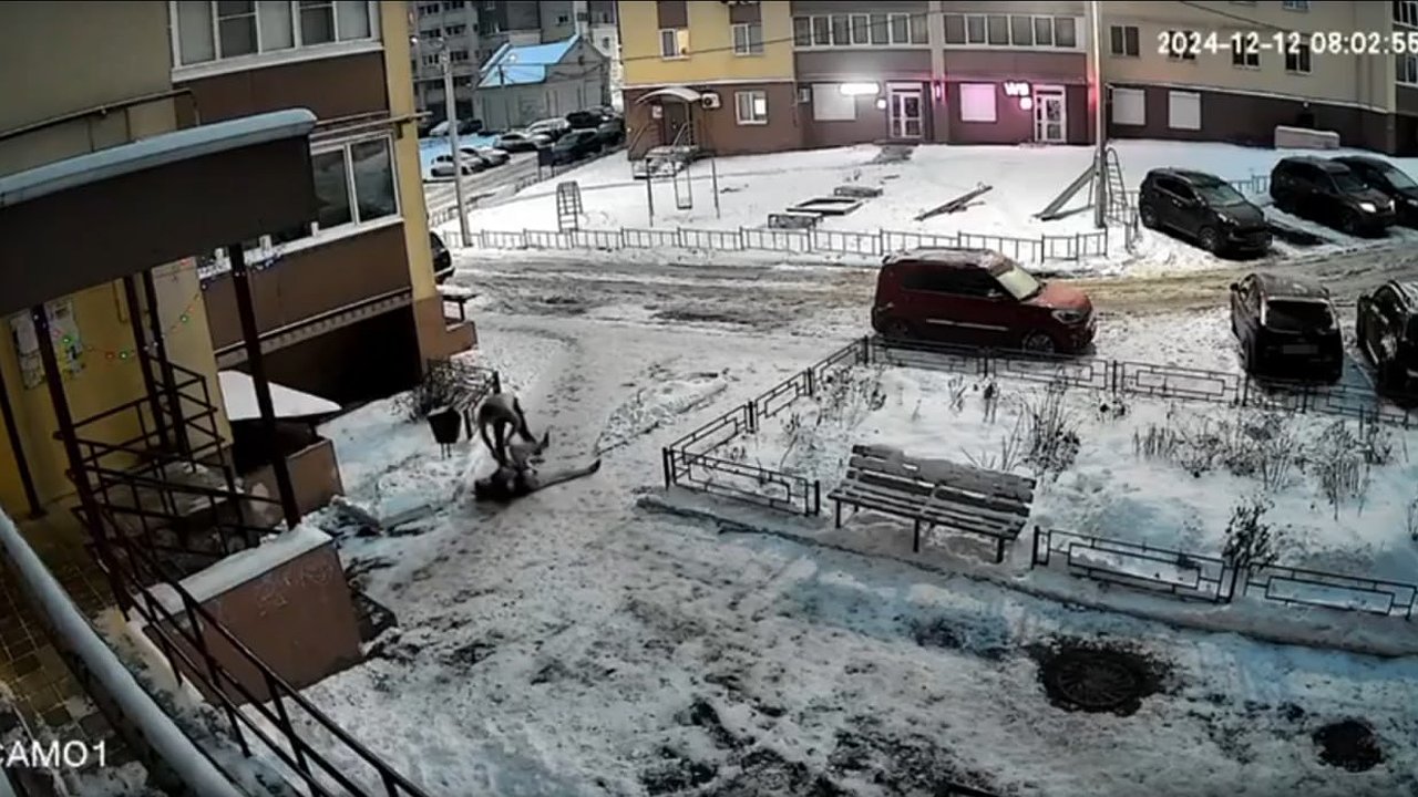 Главная картинка новости: Во Владимире завершено расследование дела родителей, вынесших на мороз раздетого младенца