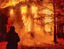 В Александровском районе пожар уничтожил двухэтажный дом