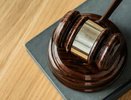 Во Владимире перед судом предстанет сломавший челюсть посетителю кафе мужчина